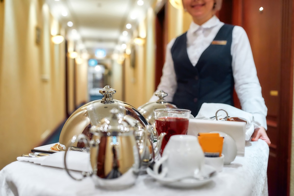 Branża hotelarsko-gastronomiczna intensywnie rekrutuje. Liczba ofert osiągnęła historyczne maksimum