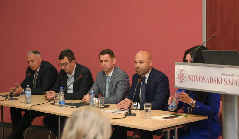 Učesnici panela diskutovali o značaju osiguranja u poljoprivrdi i izazovima u ovoj proizvodnji kao posledicu klimatskih promena