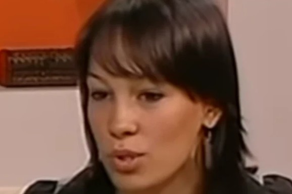 Bila je miljenica publike, a onda je prestala da peva: Milica iz "Operacije trijumf" se posvetila glumačkoj karijeri, a o njenom pehu iz privatnog života se i dalje priča (FOTO)