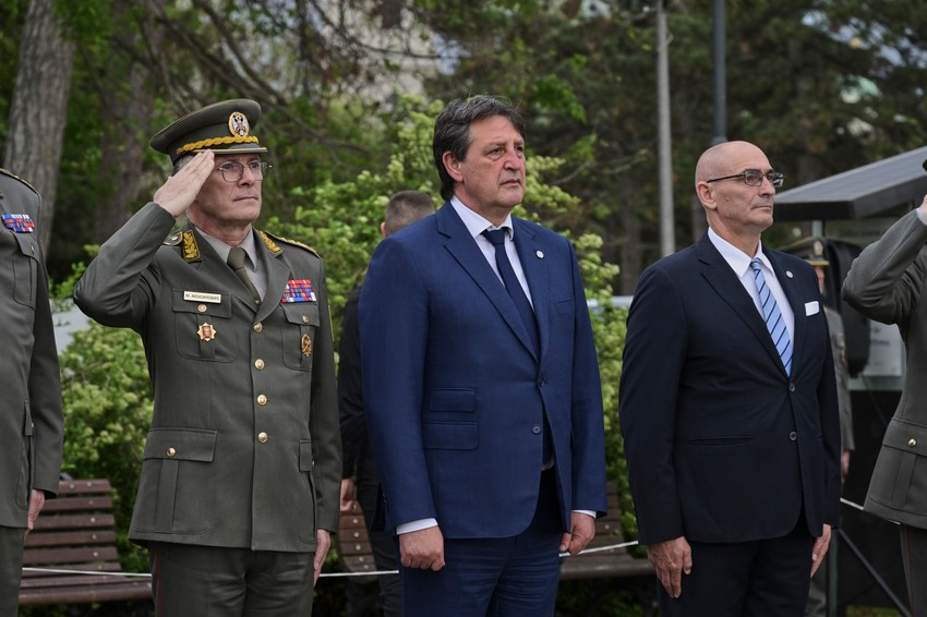 Počasna artiljerijska paljba