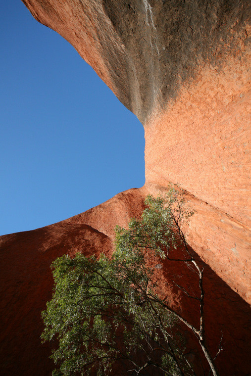 Wąwóz Kantju przy bazie Ayers Rock (Uluru)