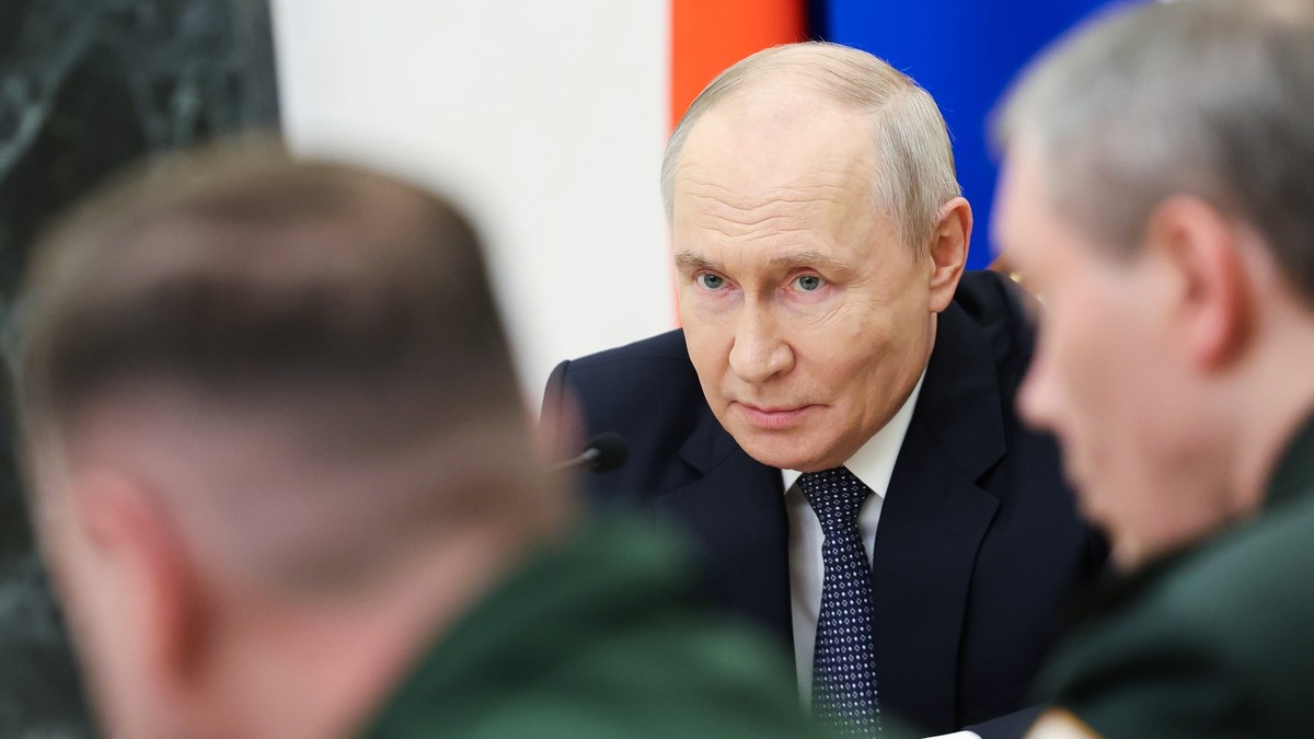 Vladimir Putin na sastanku sa rukovodstvom Ministarstva odbrane u Moskvi 5. avgusta
