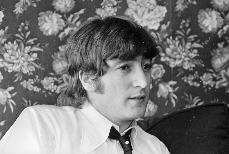 John Lennon oficjalnie przeprasza za swoje słowa (1966)