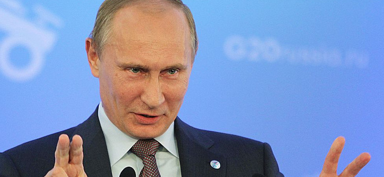 "Poważne oskarżenia" w stronę dziennikarza współpracującego z Putinem. Mika Beuster: Jestem zszokowany