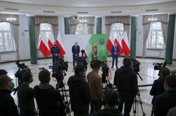 Sytuacja na granicy "daleka od normalizacji". Wiceminister podał warunek dla dziennikarzy