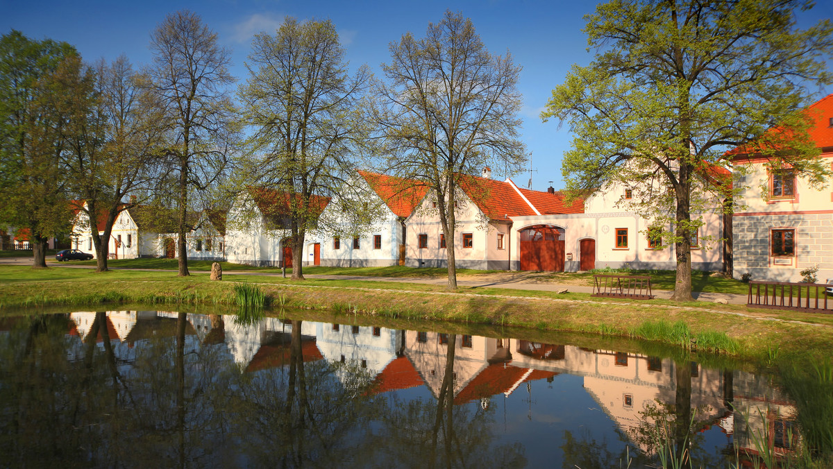 Holaszowice (Holašovice) - prawdopodobnie najpiękniejsza wieś w Czechach