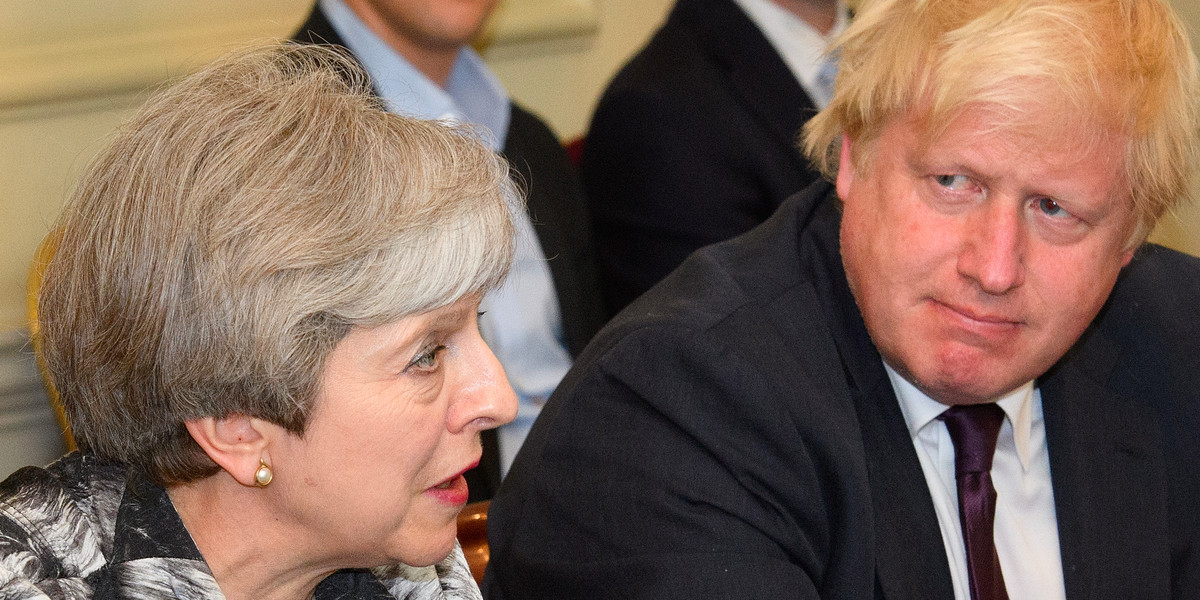 Theresa May to offer EU €20 billion divorce bill after Boris backs down from resignation threat