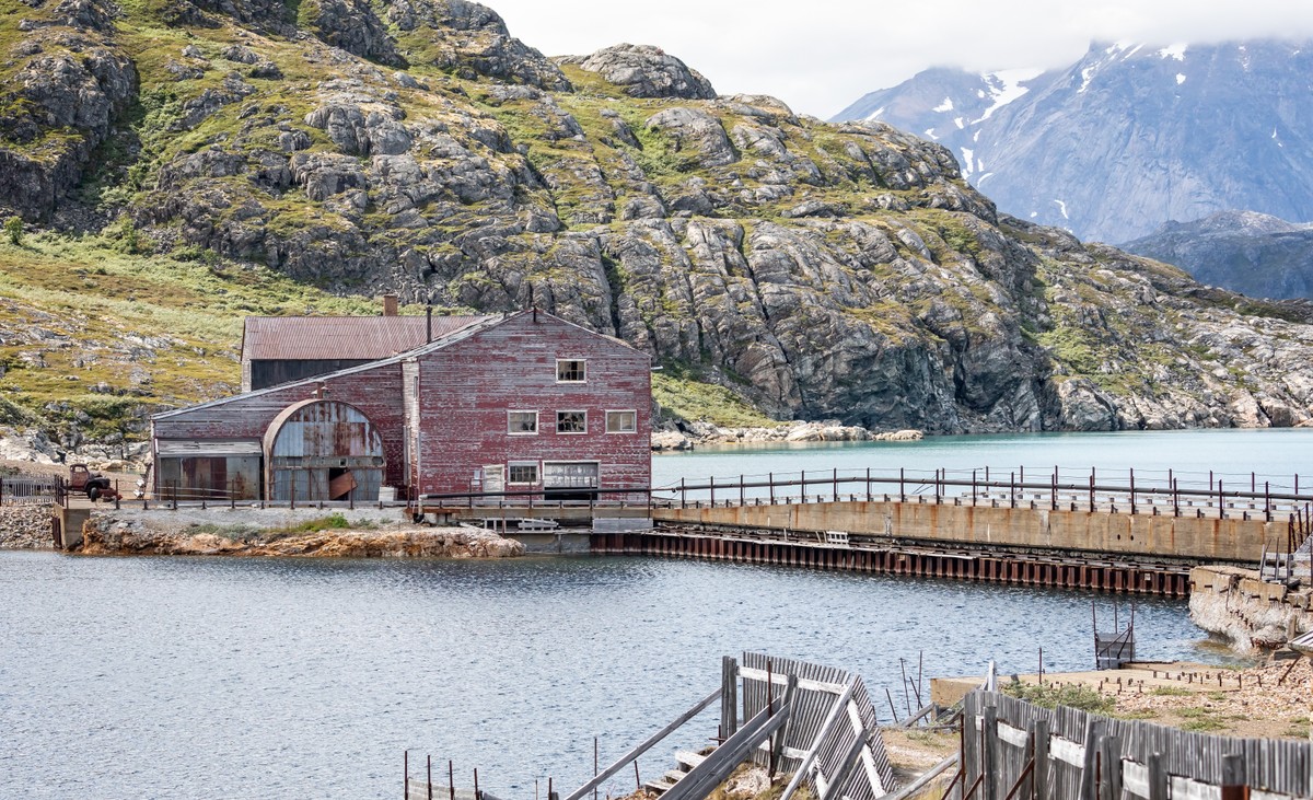Grenlandia skrywa surowce warte miliardy dolarów. Jest jeden problem