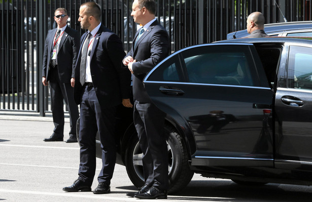 Podczas wizyty w Londynie Duda poruszał się prywatną taksówką? Kancelaria prezydenta: Samochód zapewniły służby brytyjskie
