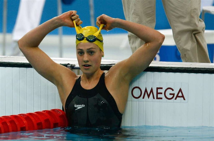Seksowna pływaczka straciła super brykę. Przez wpis. Stephanie Rice straciła jaguara przez "pedałów"