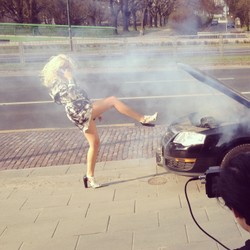 Marii Sadowskiej kłopoty z samochodem... [ZDJĘCIA]