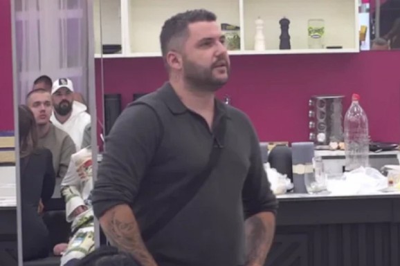 ALIBABIN OTAC SE UKLJUČIO U "ELITU" Želi da ga svi čuju: "Stanija ima PUNOMOĆJE za Asminov račun", odmah spomenuo i Aneli (VIDEO)