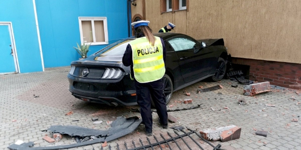 Kubuś zginął w wypadku w Szczytnie, a jego brat bliźniak Bartuś odniósł poważne obrażenia ciała.