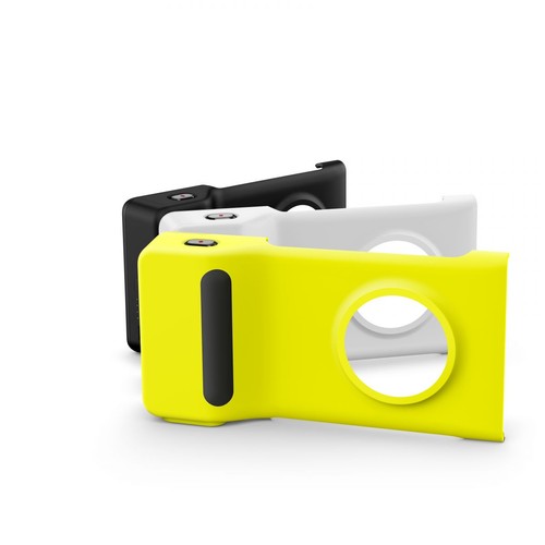 W urządzeniu zastosowano ekran 4,5 cala AMOLED o rozdzielczości 1280x720. Niestety nie doczekaliśmy się pełnego Full HD.