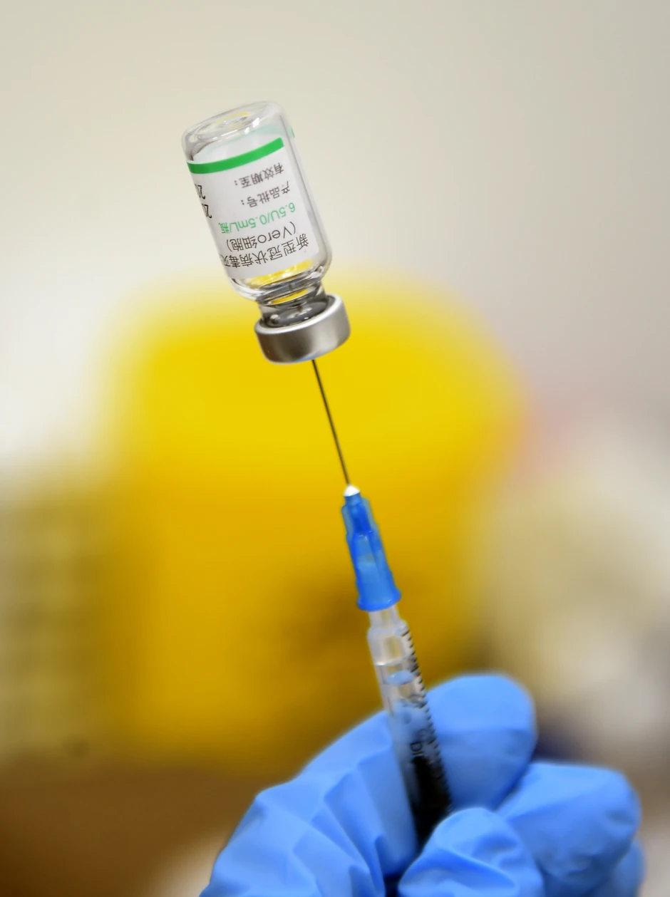 Masovna vakcinacija je doprinela znatnom padu slučajeva korona virusa u Engleskoj