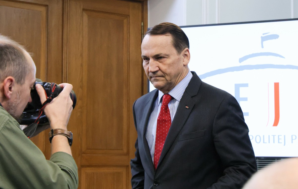 100 mln dol. od Polski dla Ukrainy. Jak oceniają to Polacy? [SONDAŻ]