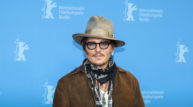 Johnny Depp ismét magára öltötte híres maskaráját /Fotó: Northfoto