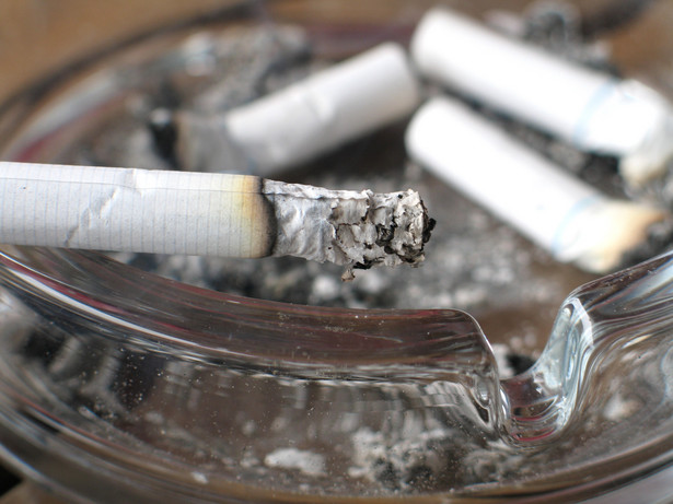 Od 1 stycznia przyszłego roku akcyza na papierosy wzrośnie o około 2,6 proc.