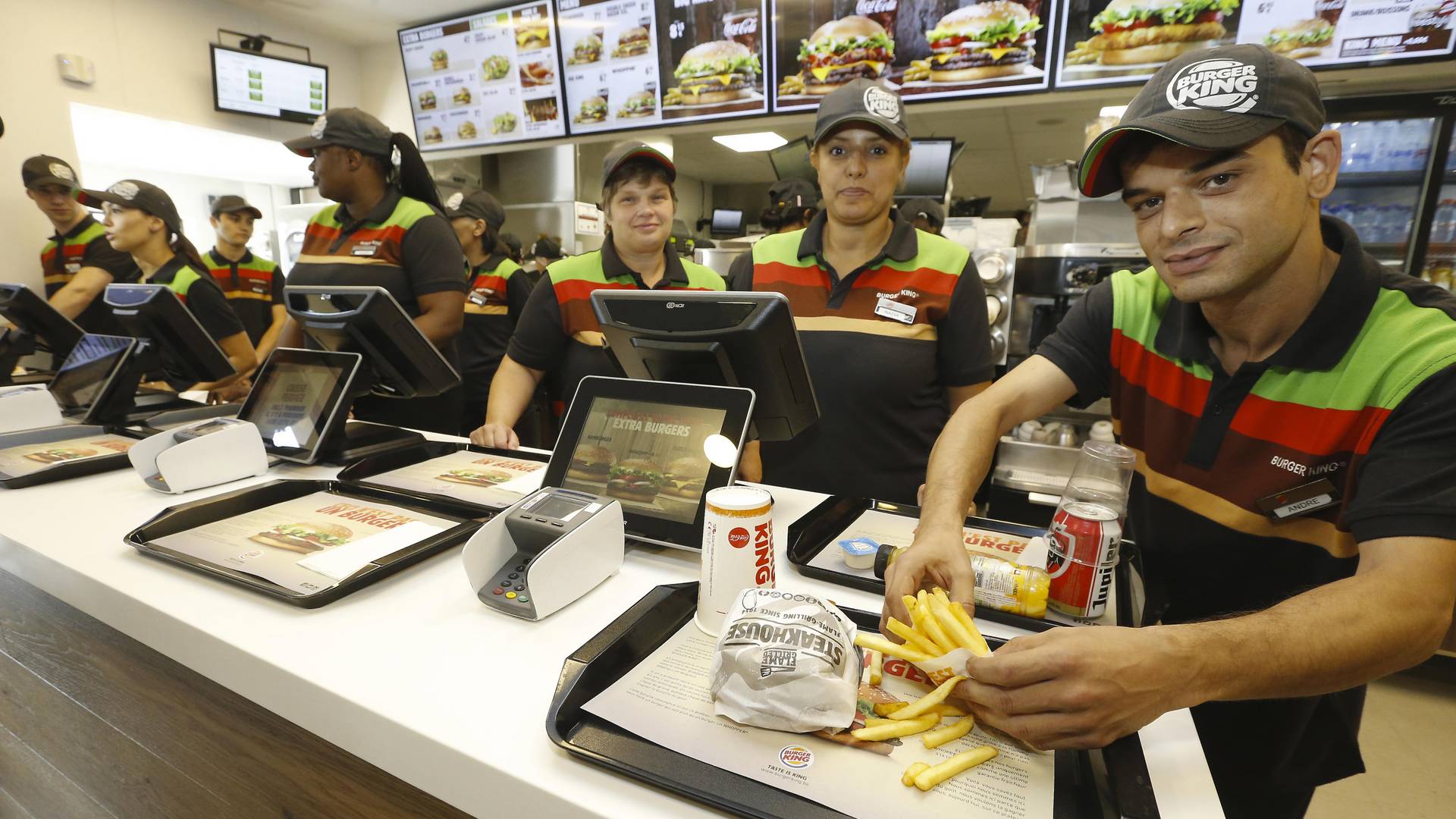 Lassítja a Whoppert a Burger King – a netsemlegesség visszaállítása mellett kampányolnak
