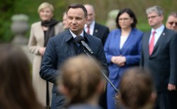 Prezydent Duda: Ani Katyń, ani Smoleńsk nie odebrały siły polskiemu narodowi