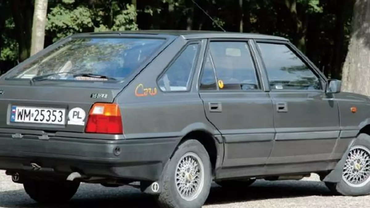 Polonez Caro