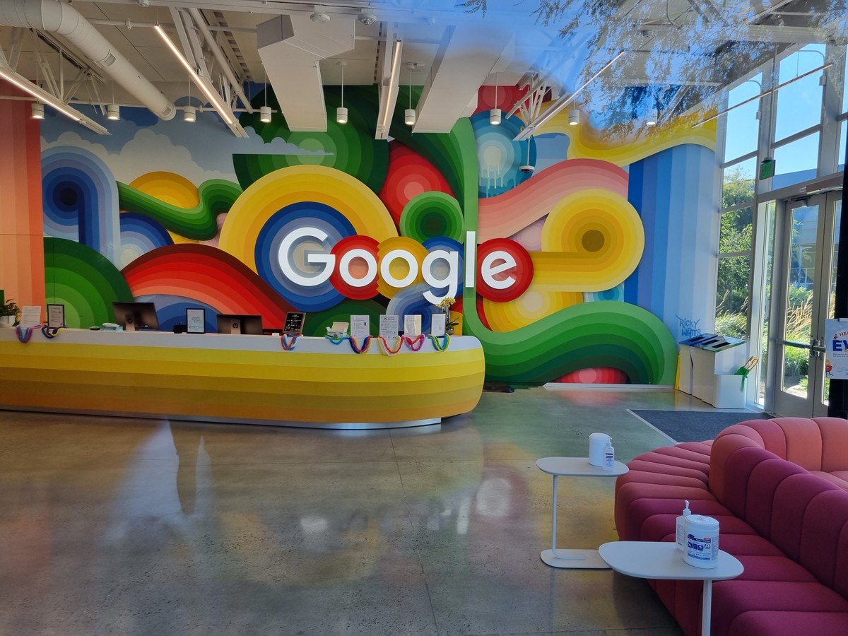 Są tylko cztery takie firmy na świecie. Rekord właściciela Google