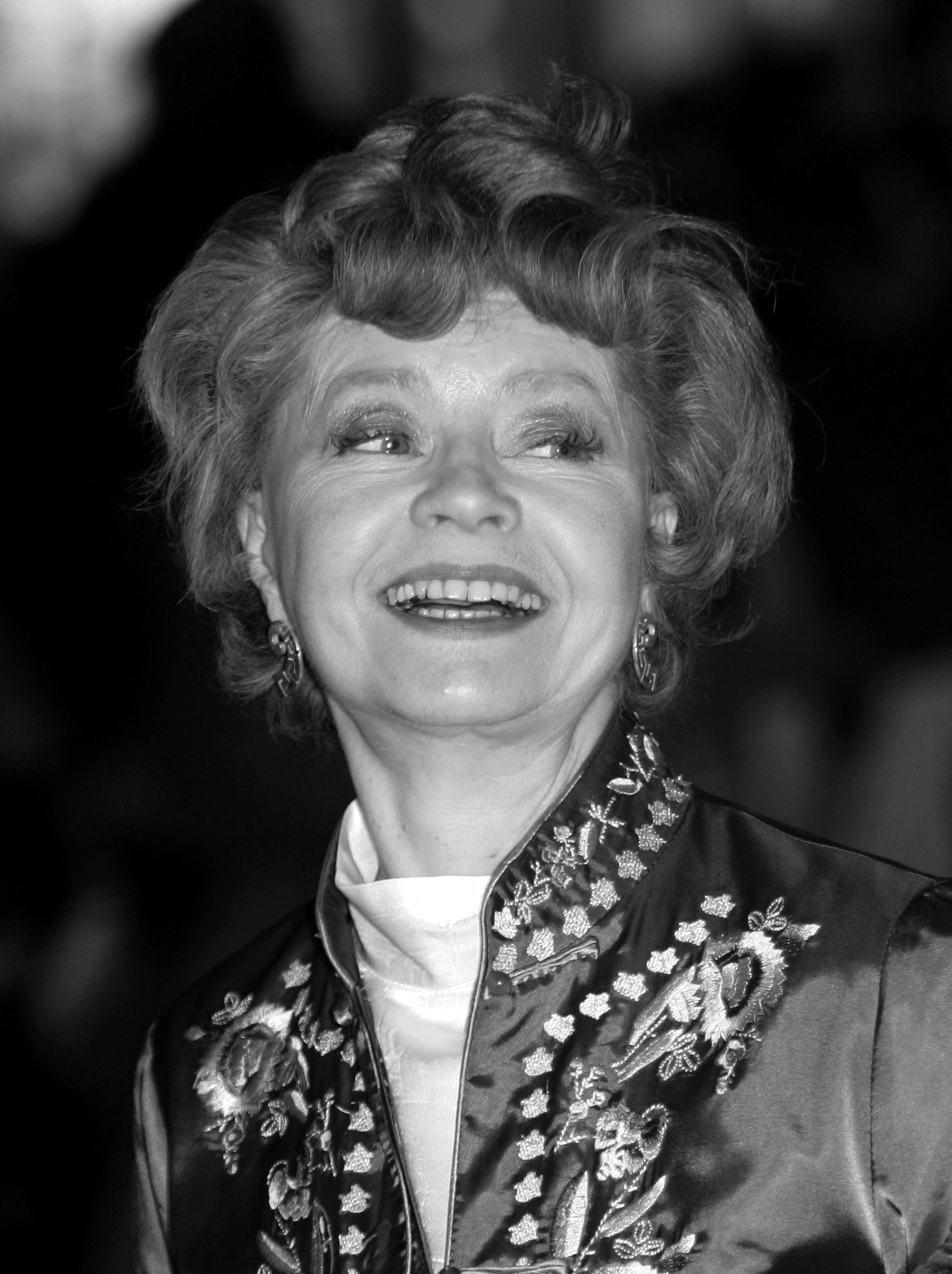 Na archívnej snímke z 28. novembra 2005 anglická herečka Prunella Scales.