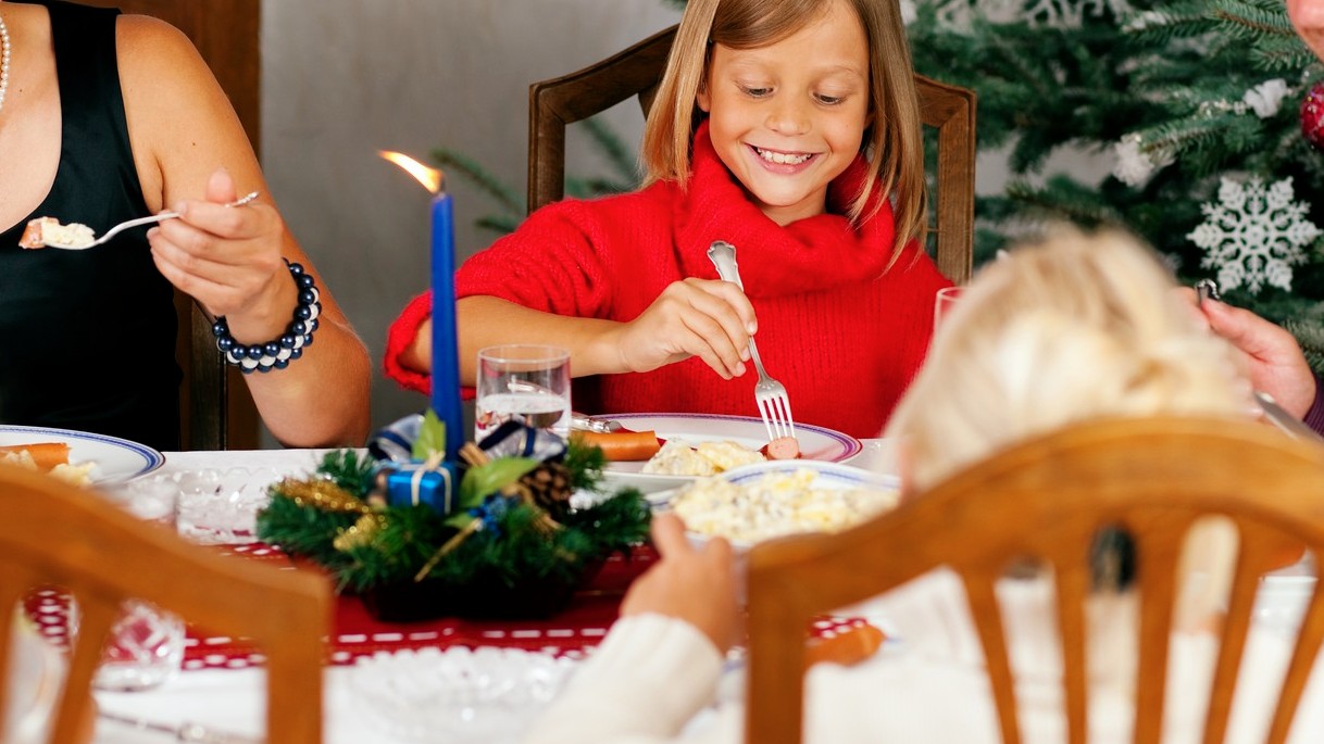 Verili by ste, že naše vianočné jedlo sa niekomu nepáči? Prečo? Pozrite sa...