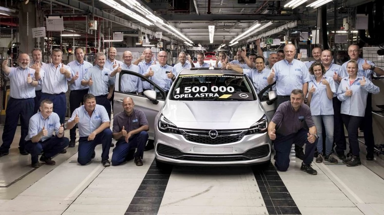 18 sierpnia 2017 r. 
z linii produkcyjnej 
w Gliwicach
zjechał 1,5-milionowy
Opel Astra