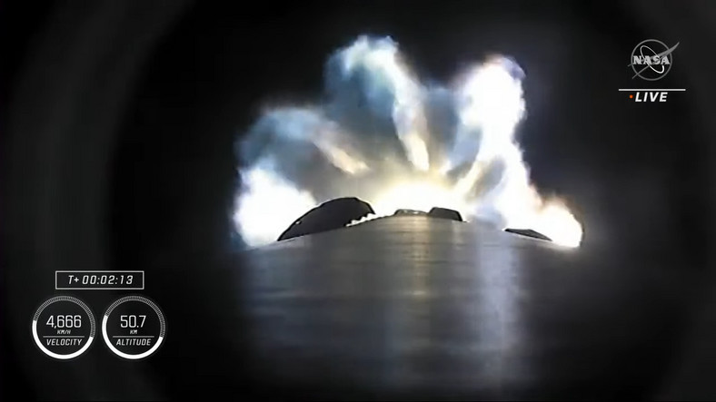 NASA SpaceX Crew-2 - widok na pierwszy stopień