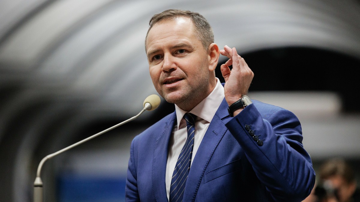 W PiS rośnie frustracja związana z Karolem Nawrockim, a Jarosław Kaczyński zastanawia się nad zmianą kandydata [Źródło: Onet]
