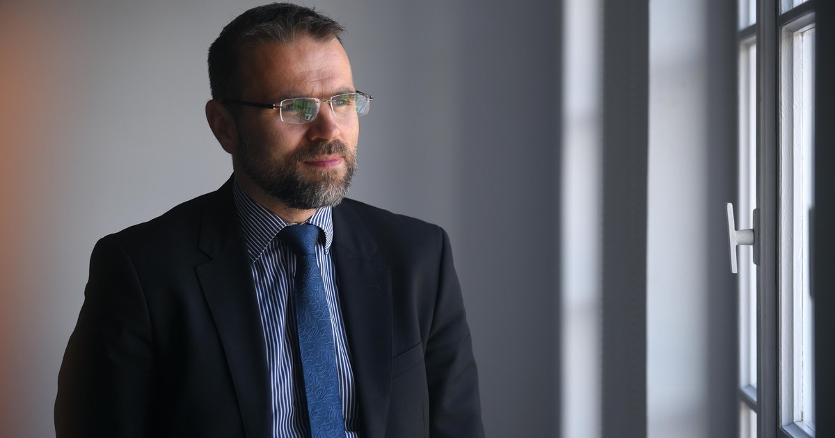 Bartosiak odzyskał doktorat. Zaskakujące wyjaśnienie