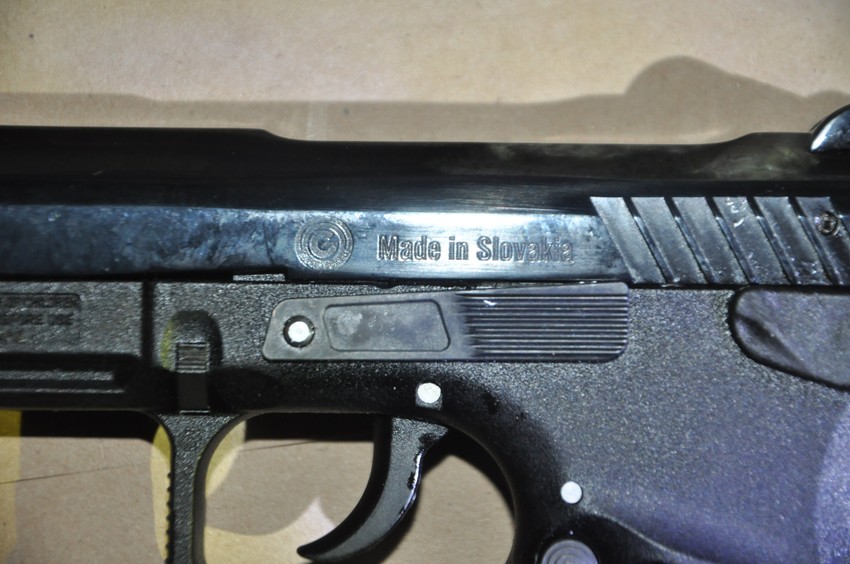 Zabranjeno preuzimanje fotografija bez saglasnosti redakcije Blic