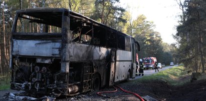 Pożar autokaru z dziećmi. Doszczętnie spłonął