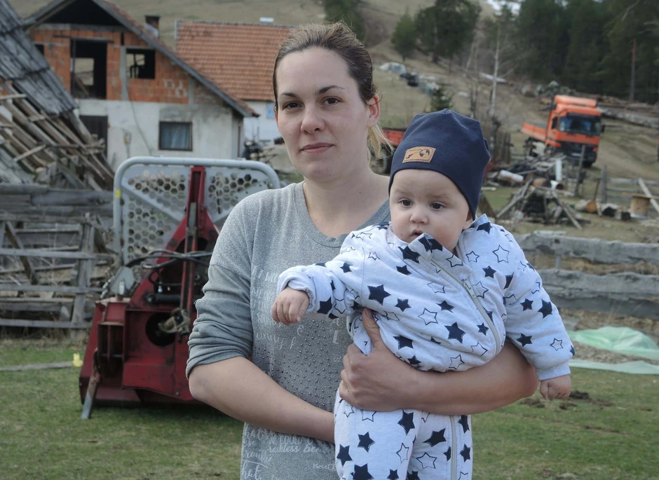 Jelica Udovičić sa sinom Mihajlom 