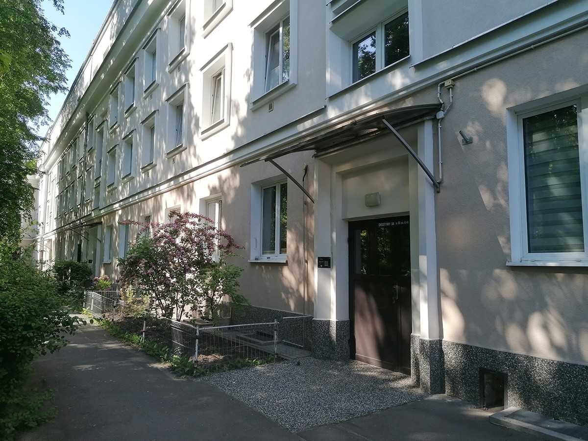 Wojsko sprzedaje mieszkania w Warszawie i nie tylko. Ceny od 339 tys. zł