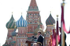 16,5 tysiąca żołnierzy na Placu Czerwonym. Putin mówił o hitlerowskiej awanturze