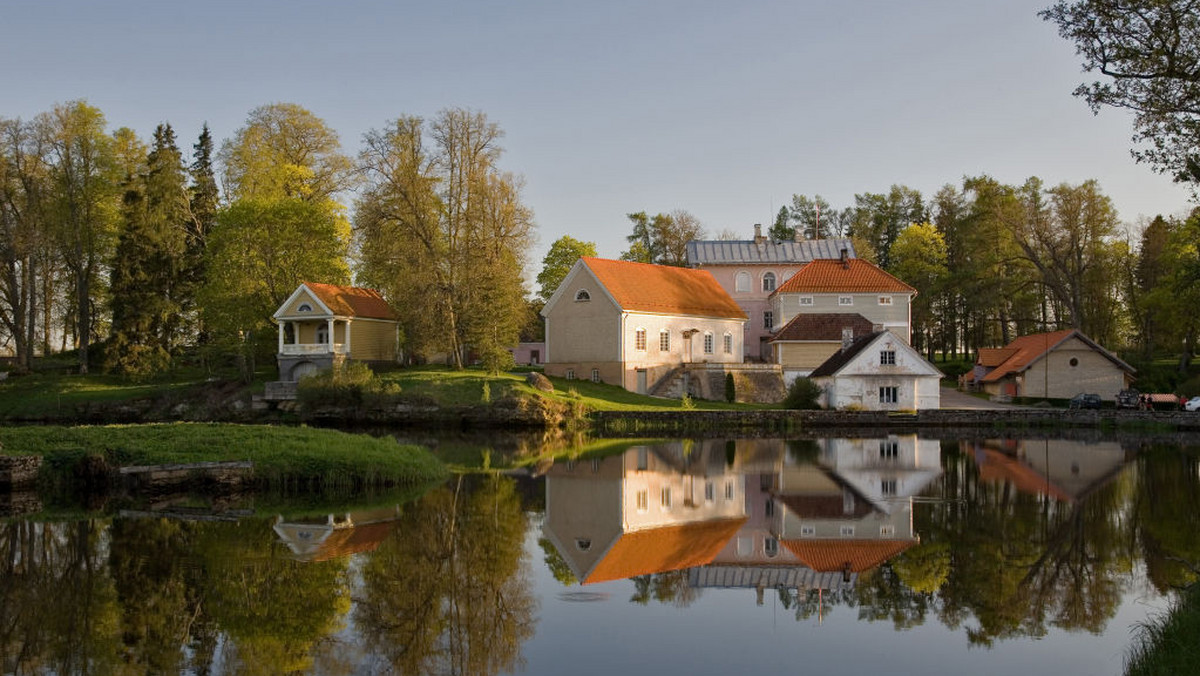 Trzy dwory położone w parku Narodowym Lahemaa zostały właśnie przez Estońską Organizację Turystyczną nagrodzone tytułem ukrytych skarbów Estonii.