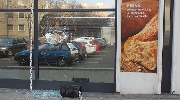 A férfi azt hitte, hogy üldözik /Fotó: police.hu