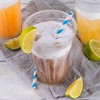 "Prljava soda" je napitak koji kombinuje gazirane sokove, guste sirupe i mlečne sastojke