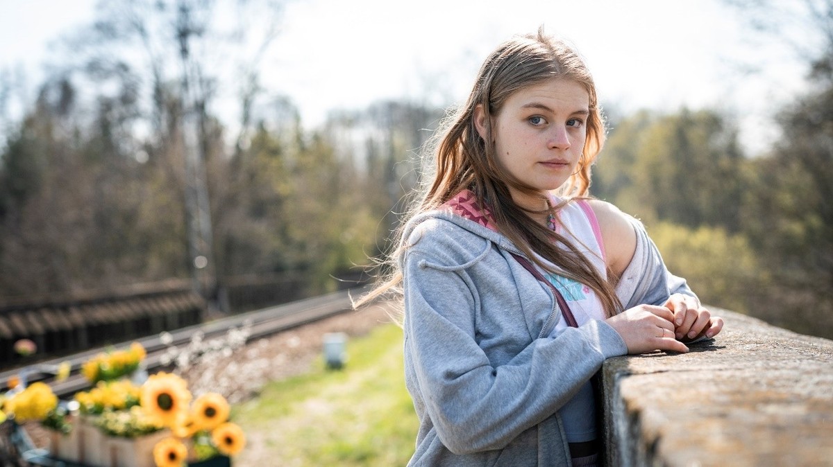 Julia Polaczek w filmie "Lany poniedziałek"
