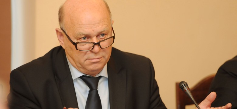 Lato w Sejmie: Nie zarabiam 170 tys., tylko 50