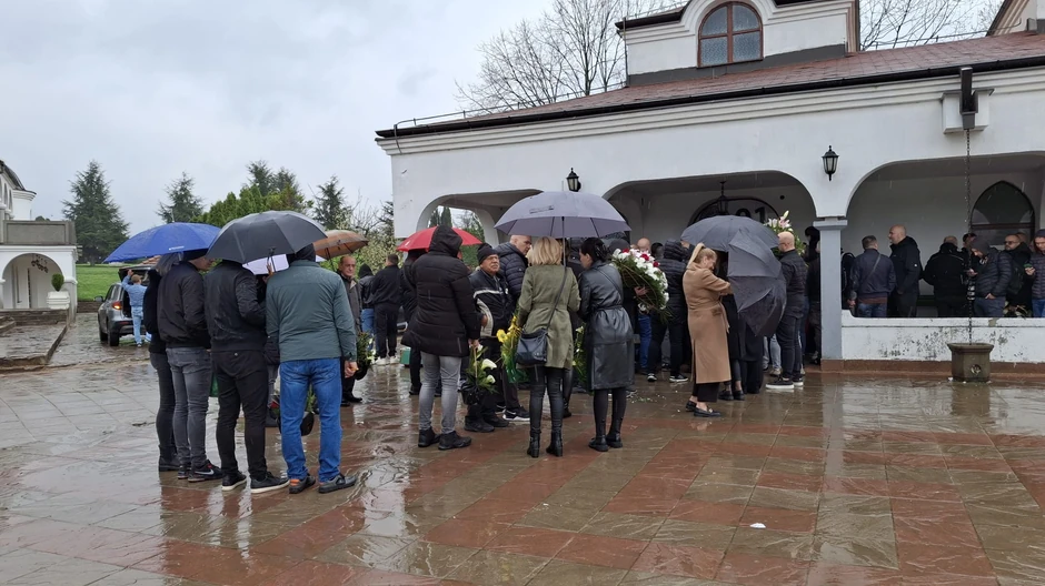 Sahrana brata Viki Miljković