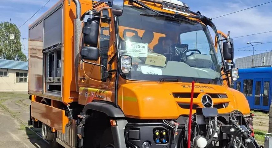 Specjalistyczny pojazd techniczny Unimog U423