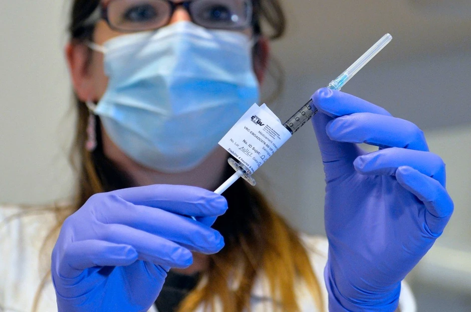 Vakcinacija je dostupna, ali samo u vojsci