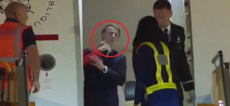 Brigitte Macron spoliczkowała męża? Prezydent Francji zabrał głos ws. sensacyjnego nagrania z lotniska