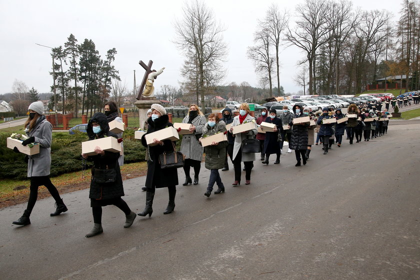 "Pogrzeb dzieci nienarodzonych"