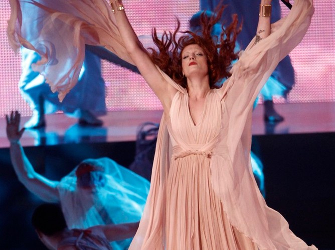 Kreacje gwiazd na gali MTV MWA