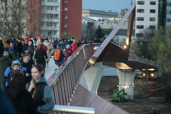 Nowa kładka pieszo-rowerowa w Warszawie