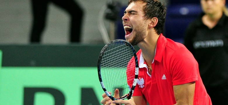 Janowicz odpadł w deblu w Bastad